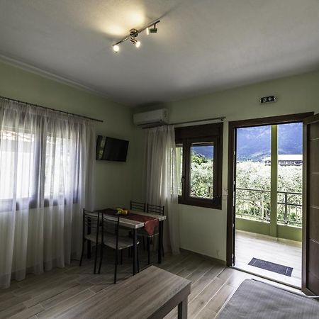 Albatros Apartments Szkála Potamiász Kültér fotó
