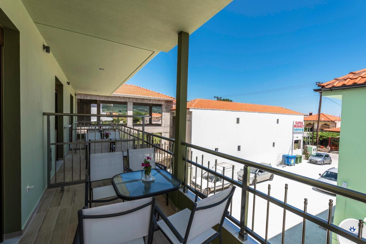 Albatros Apartments Szkála Potamiász Kültér fotó